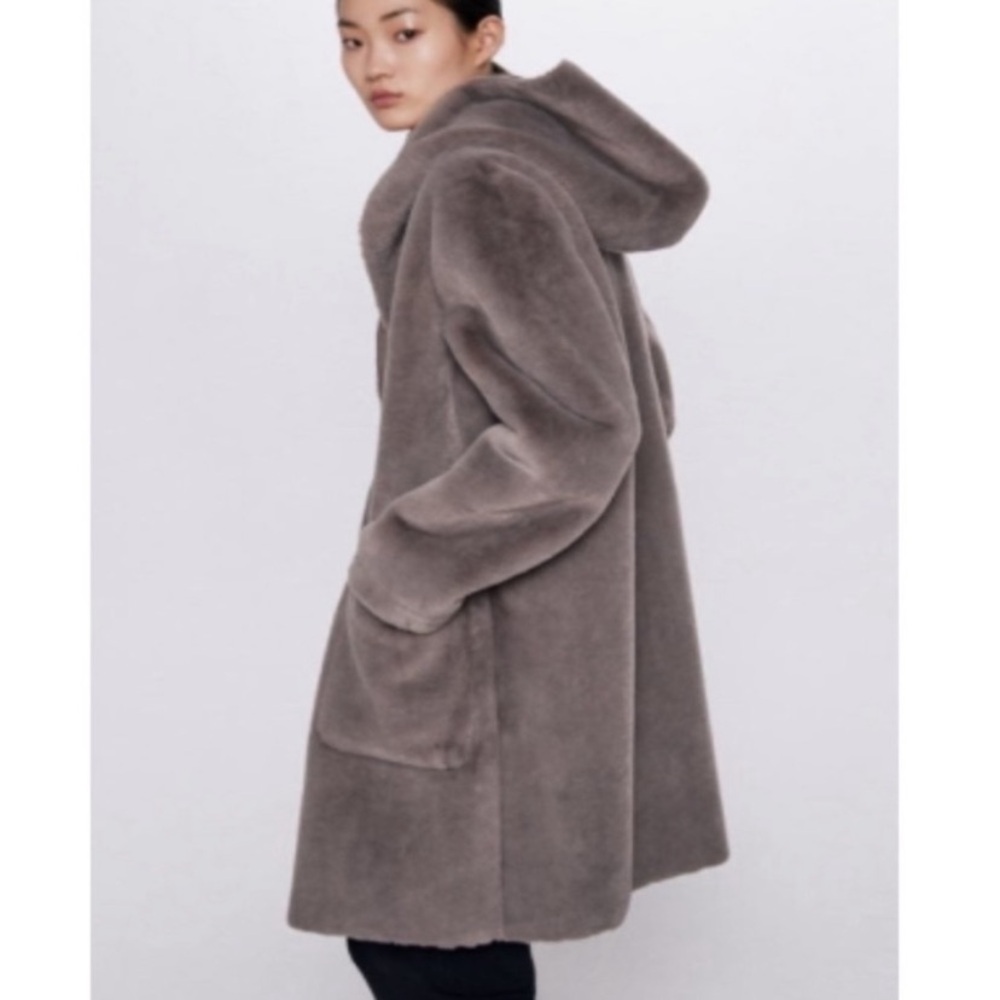 Zara REVERSIBLE Softest Fur Suede Shearling Hooded Taupe NWOT M Bloggers Mango